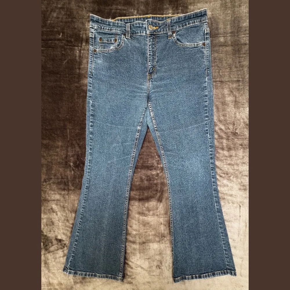Y2K, Classic early 2000s‎ vibes Levi's 519 Blue Jeans Size 11Jrs Low Rise Flare